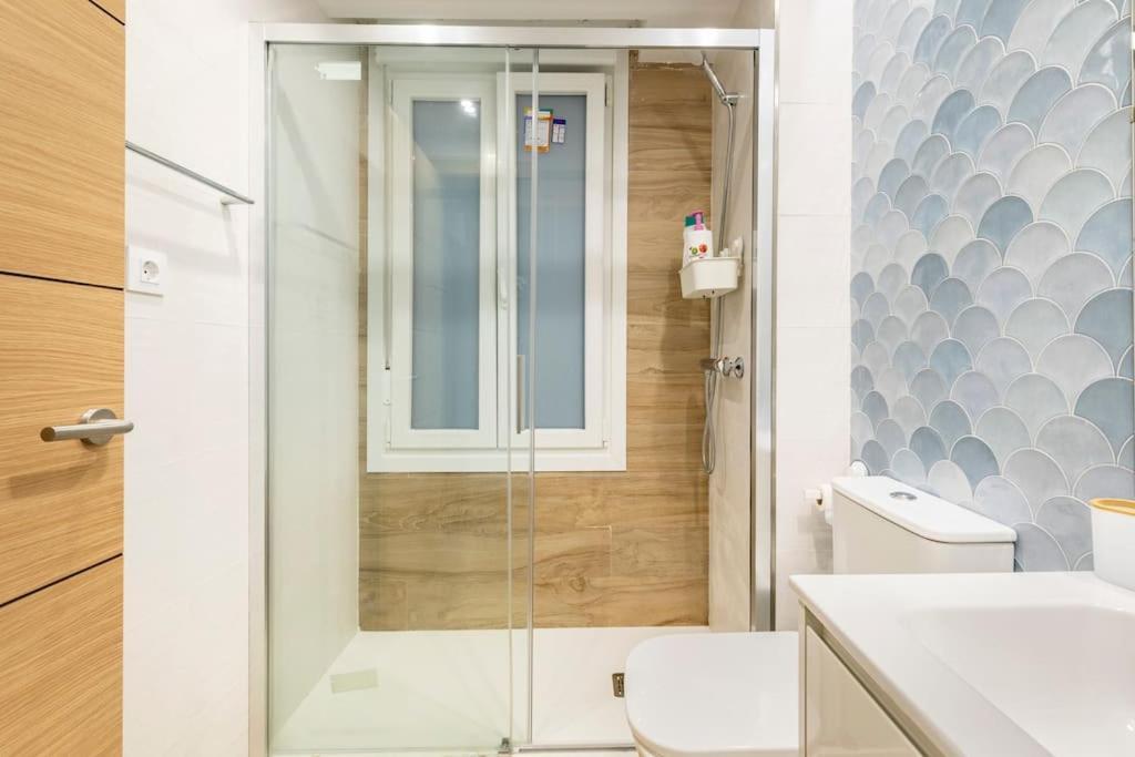El Toison 21 Parking Gratis-6 Pax Centro-Historico Apartment Bilbao Bagian luar foto